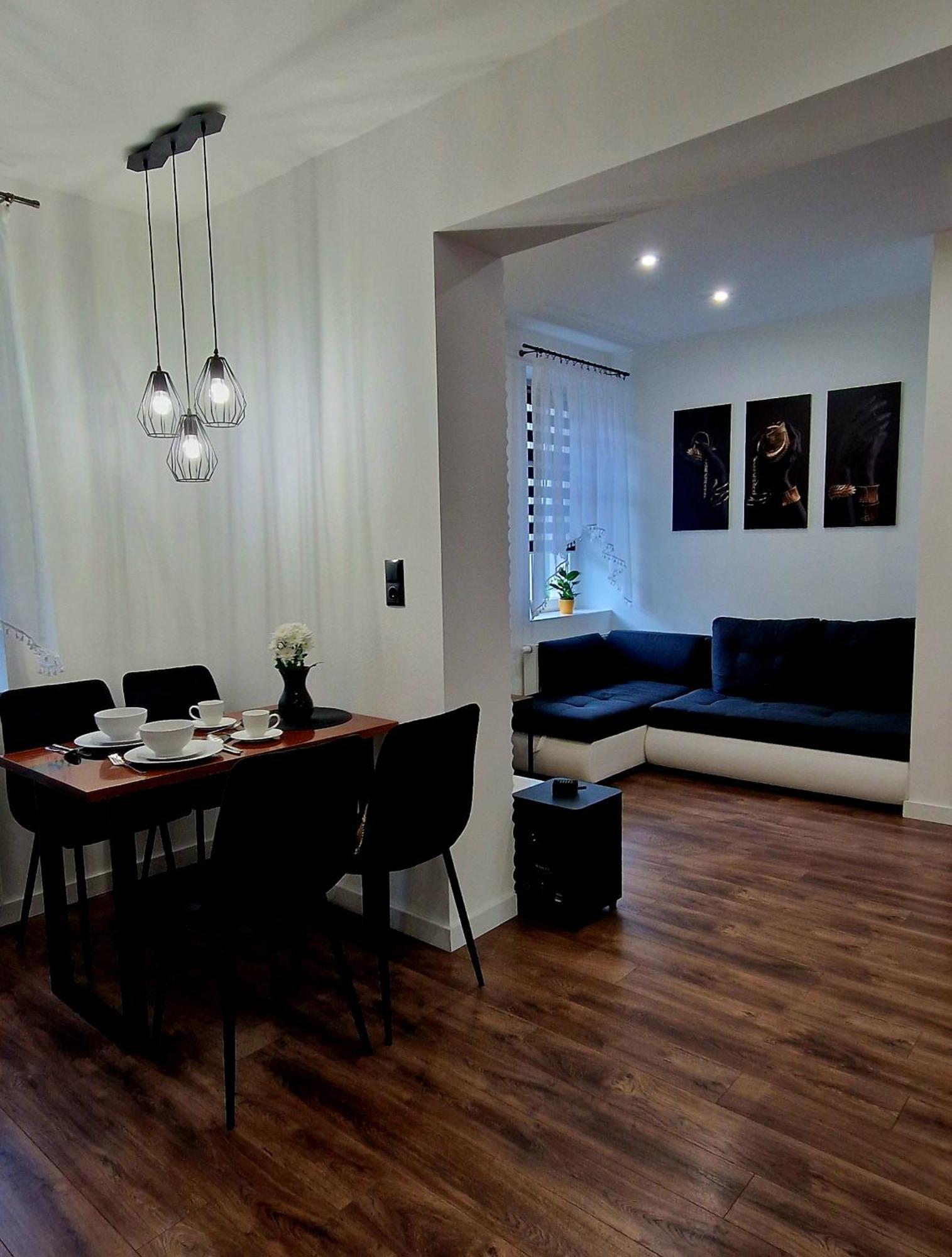 4 You Boleslawiec  Extérieur photo